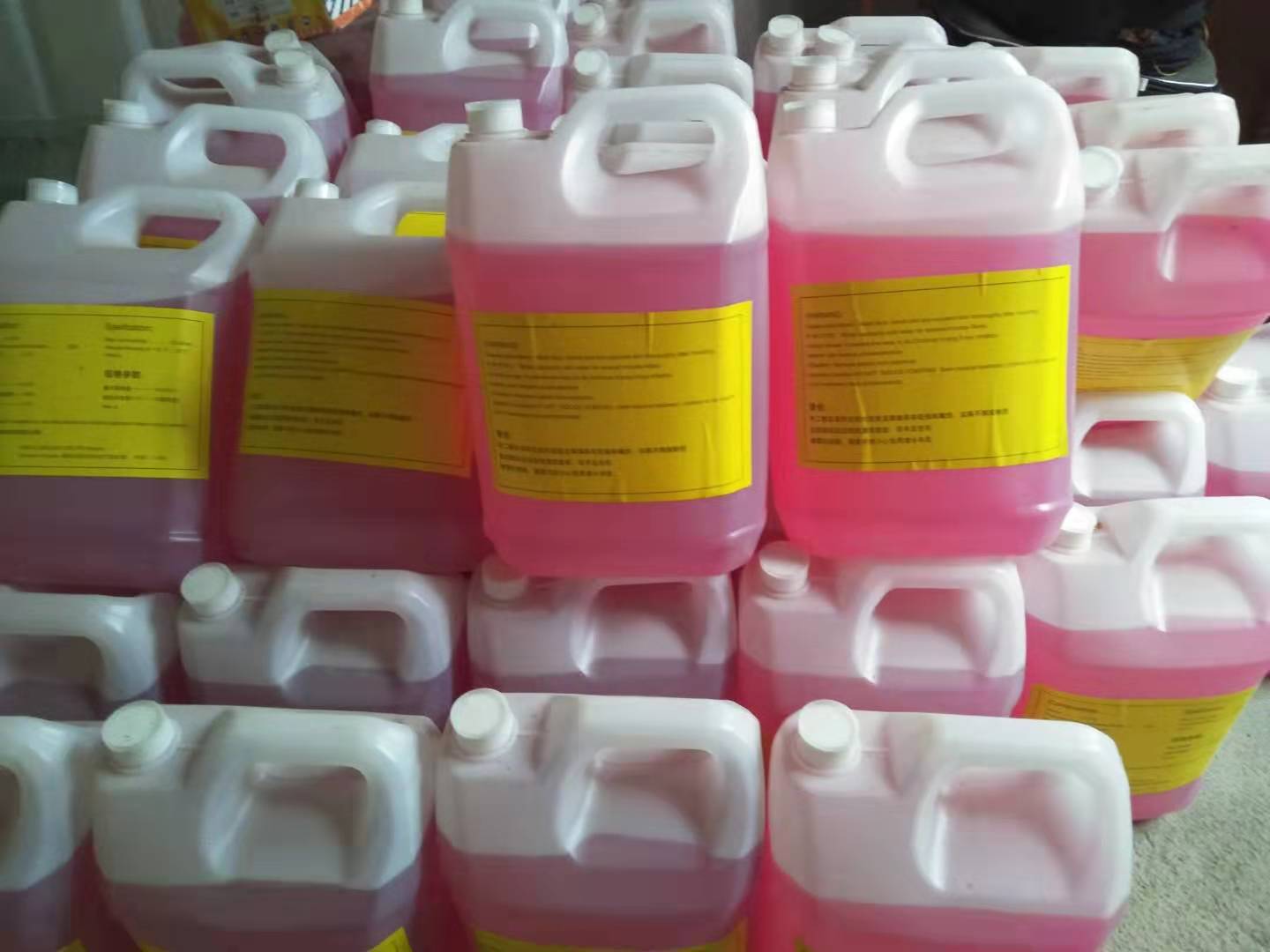 多維激光切割設備廠(chǎng)家提醒您：寒冬來(lái)臨，激光器需要添加防凍液